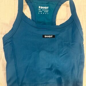 Bandit CADENCE SCOOP NECK RACE CROP